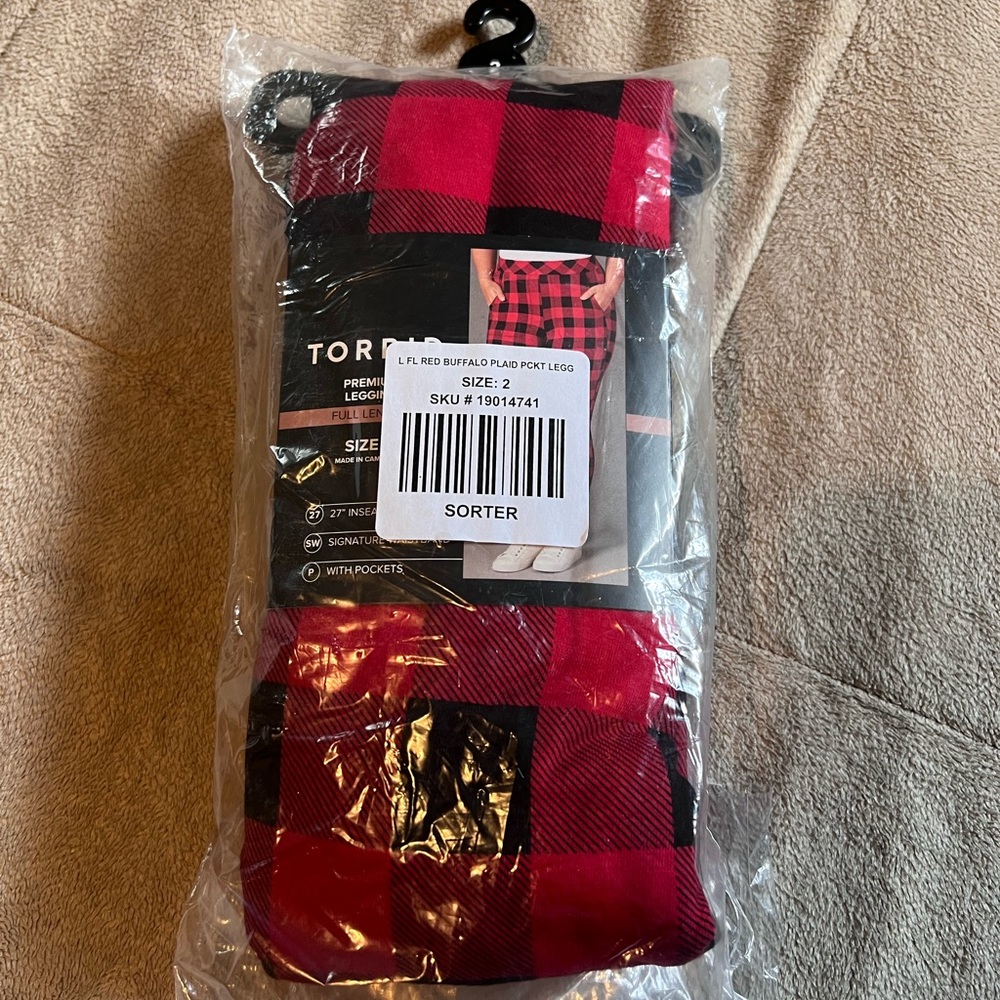 Torrid Buffalo Check Leggings 2x NWT